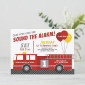 Einladung von niedlichen Feuerwehrfahrzeugen zum G (Stehend Vorderseite)