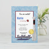Einladung von Softball Birthday (Stehend Vorderseite)