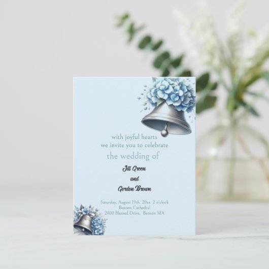 Einladung von Wedding Bells Blue Hydrangea (Stehend Vorderseite)