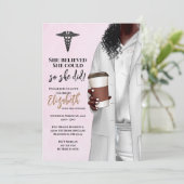 Einladung von White Coat Medical School Abschluss (Stehend Vorderseite)