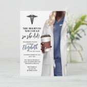 Einladung von White Coat Medical School Abschluss (Stehend Vorderseite)