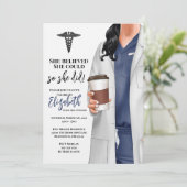 Einladung von White Coat Medical School Abschluss (Stehend Vorderseite)