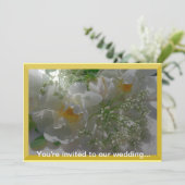 Einladung zu Hochzeiten bei weißen Blume (Stehend Vorderseite)