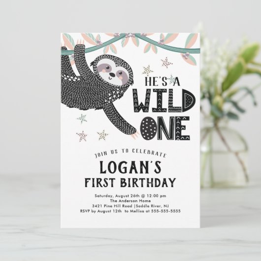 Einladung zum 1. Geburtstag Sloth Geburtstag (Stehend Vorderseite)