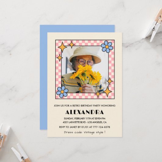 Einladung zum 80. Geburtstag Retro Groovy Blue Flo (Vorderseite/Rückseite Beispiel)