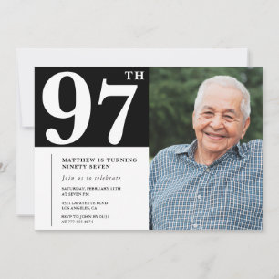Einladung zum 97. Geburtstag Schwarz-Weiß-Foto Män