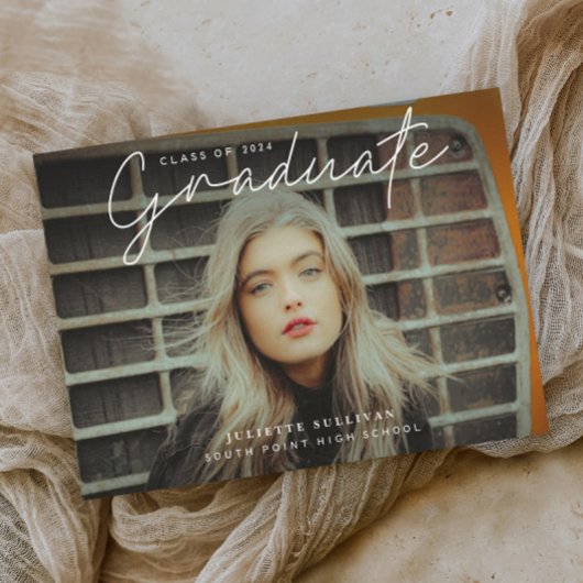 Einladung zum Abschluss für einfaches Skript-Foto