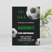 Einladung zum Black Ball Green Text Fußball (Stehend Vorderseite)