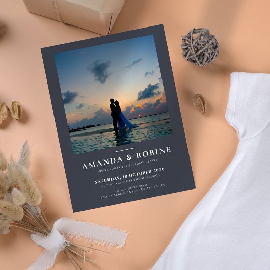 Einladung zum Hochzeitsfeiern im Minimalistischen 