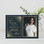 Einladung zum regulären Graduate Foto (Stehend Vorderseite)