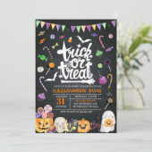 Einladung zum Trick oder Treat Halloween-Party (Stehend Vorderseite)