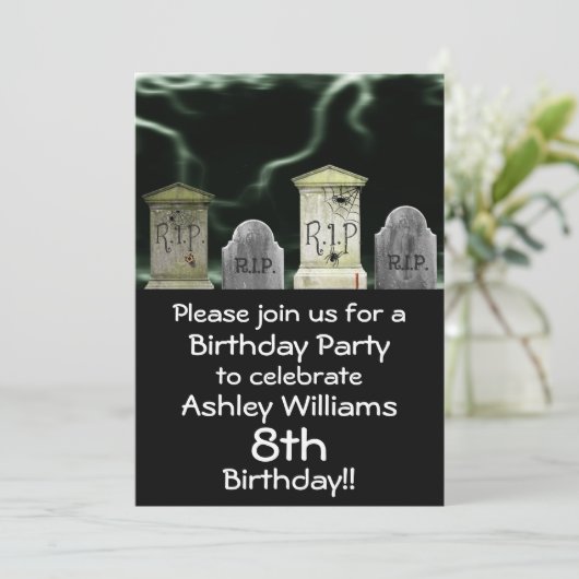 Einladung zur beängstigenden Geburtstagspartei (Stehend Vorderseite)