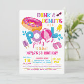 Einladung zur Dunk & Donuts-Poolparty (Stehend Vorderseite)