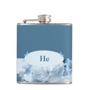 Einladung zur Hochzeitsfeier mit blauer Blume Flachmann