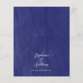 Einladung zur Hochzeitsfeier mit blauer Blütenblum (Rückseite)