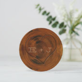 Einladung zur Hochzeitsfeier mit hölzernen Baumstu (Stehend Vorderseite)