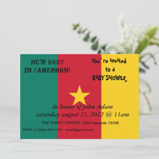 Einladung zur Kinderdusche mit der Flagge Kameruns (Stehend Vorderseite)