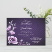 Einladung zur lila blumengeschmückten Hochzeit (Stehend Vorderseite)