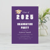 Einladung zur lila Graduierungsparty im kühlen Jah (Stehend Vorderseite)