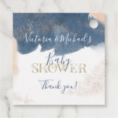 Einladung zur Navy Blush Gold Baby Reveal Dusche Geschenkanhänger (Rückseite)