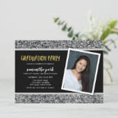 Einladung zur Silver Glitzer Foto Graduation Party (Stehend Vorderseite)