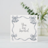 Einladungen für Hochzeiten mit Silberglocken und R (Stehend Vorderseite)