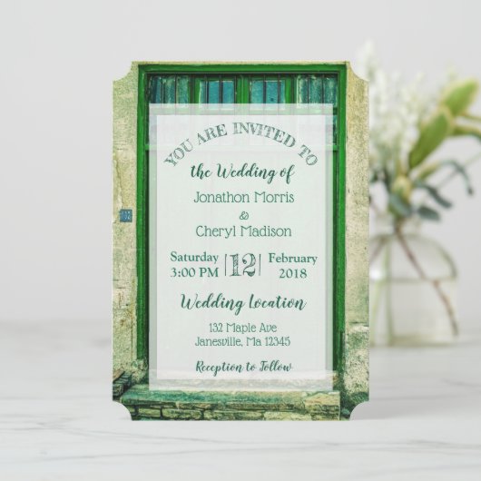 Einladungen zu einer grünen romantischen Türe (Stehend Vorderseite)