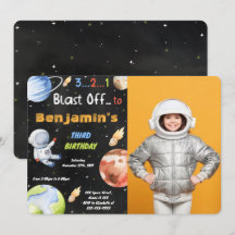 Einladungen zum Editierbaren Space-Foto