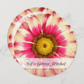 Einladungen zum "Get Hitched Pink Daisy Round Wedd (Vorne/Hinten)