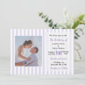 Einladungen zum Hochzeitsfeiern mit lila und weißg (Stehend Vorderseite)