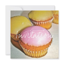 EINLADUNGSKARTE FÜR GEBURTSTAGSCUPCAKES IM RETRO-S