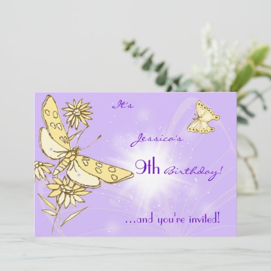 Einladungskarte für lila Pfirsichschmetterlinge Einladung (Stehend Vorderseite)