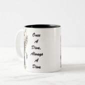 Einmal eine Diva, immer eine Diva Zweifarbige Tasse (Vorderseite Links)