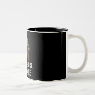 Einmal messen, zweimal schneiden Holzbearbeitung S Zweifarbige Tasse