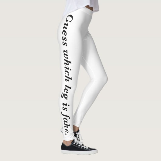 Eins dieser Beine ist Fake Leggings (Rechts)
