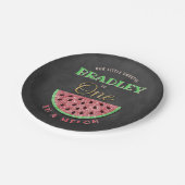 Eins in einem Melon Chalkboard 1. Geburtstag Pappteller (Schrägansicht)
