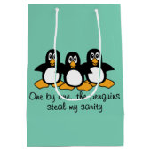 Eins nach dem anderen der Penguins-lustige Mittlere Geschenktüte (Rückseite)