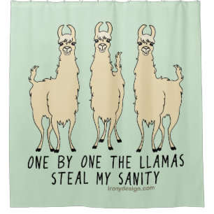 Eins nach dem anderen stehlen die Lamas meine Duschvorhang