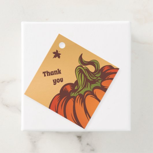 Einsam kürzen eines das Feld. Herbstblätter fallen Geschenkanhänger (Beispiel)