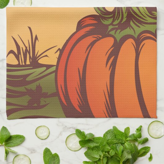 Einsam kürzen eines das Feld. Herbstblätter fallen Geschirrtuch (Gefaltet)