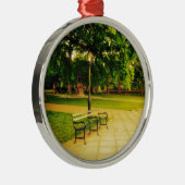 Einsame Park-Bank Silbernes Ornament (Rechts)