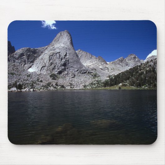 Einsamer See und Gipfel Mousepad (Vorne)