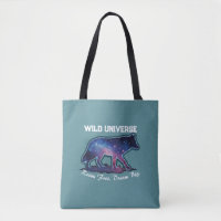 Einsamer Wolf-Galaxie-Silhouette (wilde Universum)