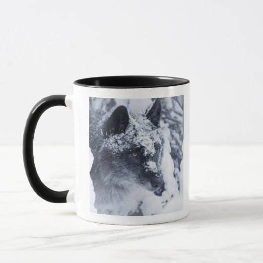 Einsamer Wolf im Schnee Tasse (Links)