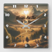 Einsamkeit zwischen den Bergen Quadratische Wanduhr (Vorderseite)