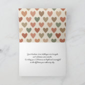 Einschließende Herzen, zeitlose Traditionen Feiertagskarte (Innenseite)