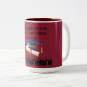 Einstein's graduation motto maroon zweifarbige tasse (VorderseiteRechts)
