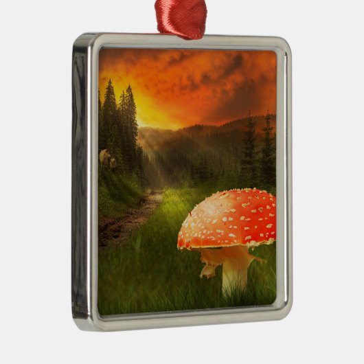 Einstellung der Herbstsonne. Silbernes Ornament (Rechts)