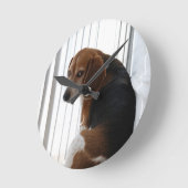 Einstellung des Beagle Runde Wanduhr (Winkel)