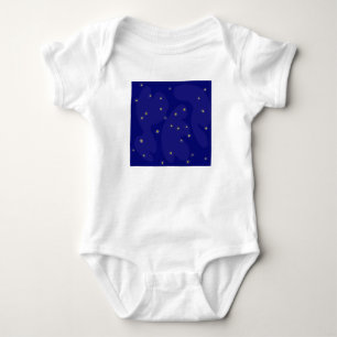 Einteiliges Schlafshirt mit dunkelblauem Himmel mi Baby Strampler